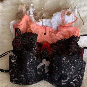 Lot of 5 b.Tempt’d by Wacoal bras 34dd